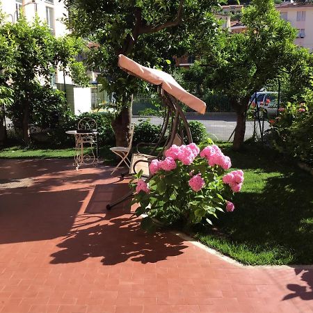 Casa Luigia Rooms Mtb In Finalborgo Bike Room Tour Ebike Trekking Finale Ligure Exterior photo